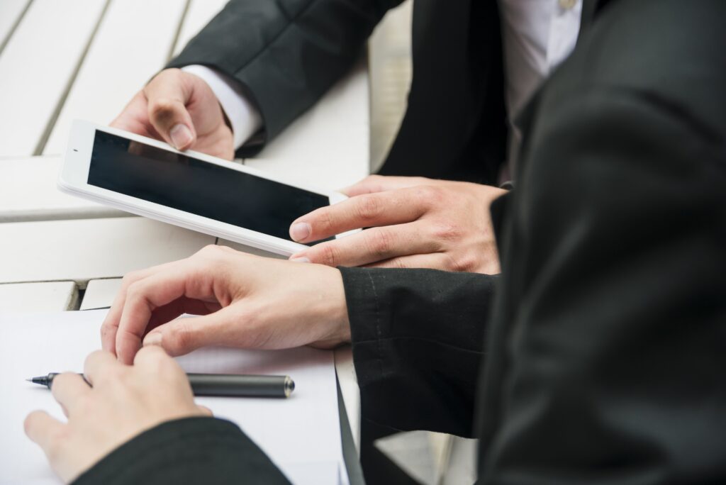 How to find Lawyers Email Addresses for your business?  